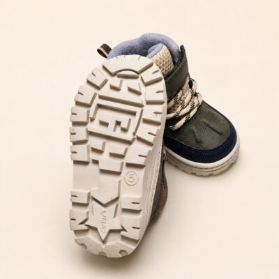 Botines Carter's para Bebé Talla 20 (12.1 cm) Verde Militar y Azul Marino