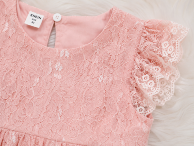 Vestido de Encaje SHEIN Talla 2 Años (92 cm)