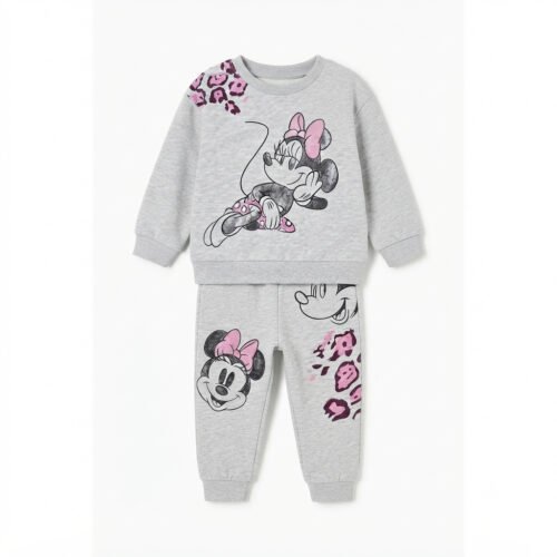 2026/09/1140408.jpg Conjunto Deportivo Minnie Gris con Detalles Rosados